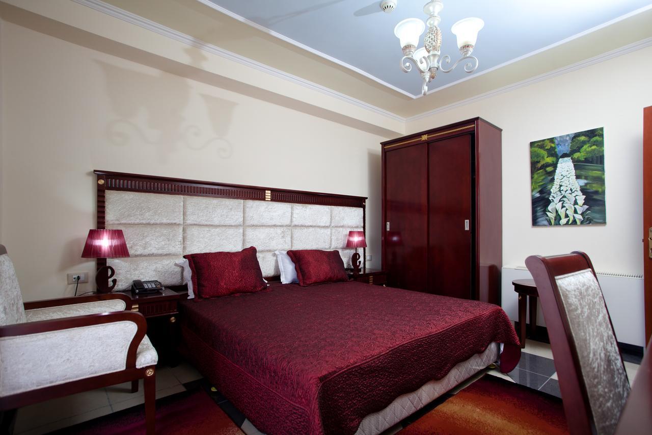 Orchidea Hotel Tirana Exterior foto