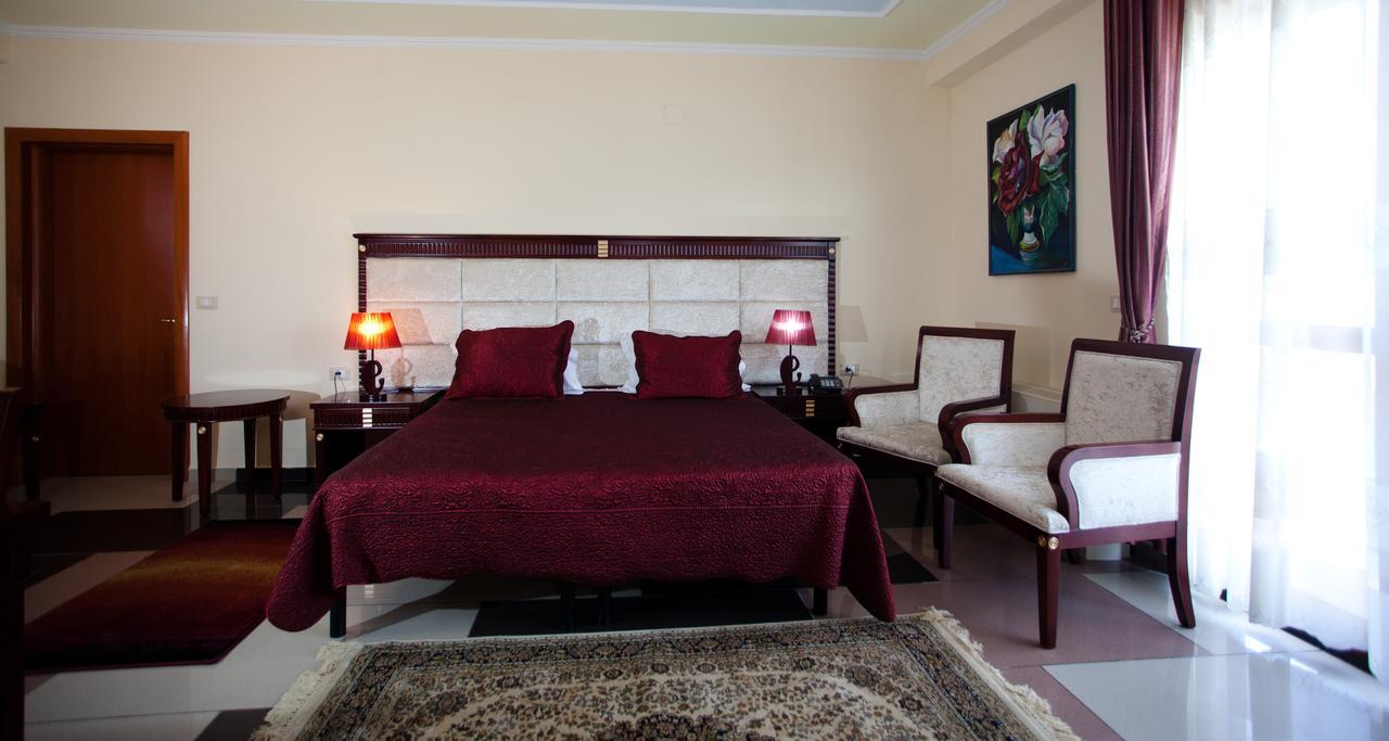 Orchidea Hotel Tirana Exterior foto