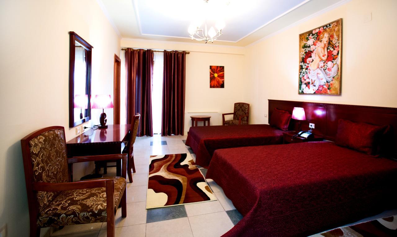 Orchidea Hotel Tirana Exterior foto